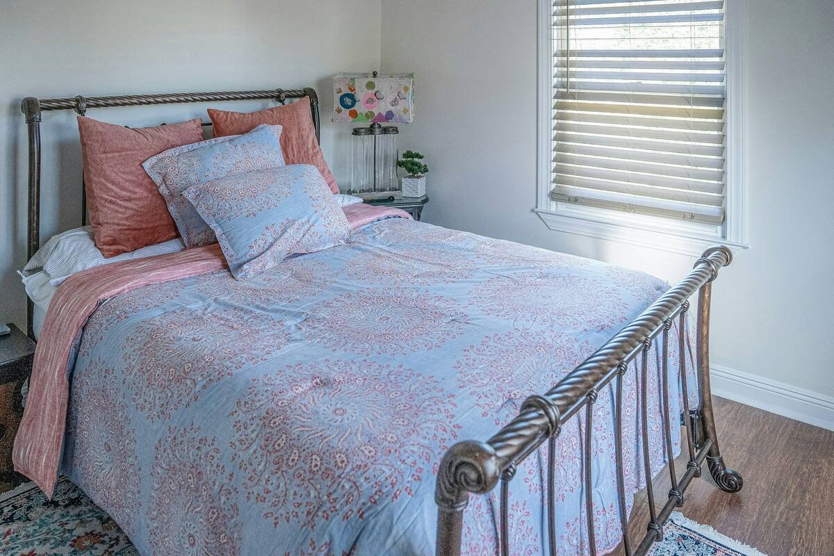 88d08c9b-dda4-4400-8bac-21b8a9dc6afa